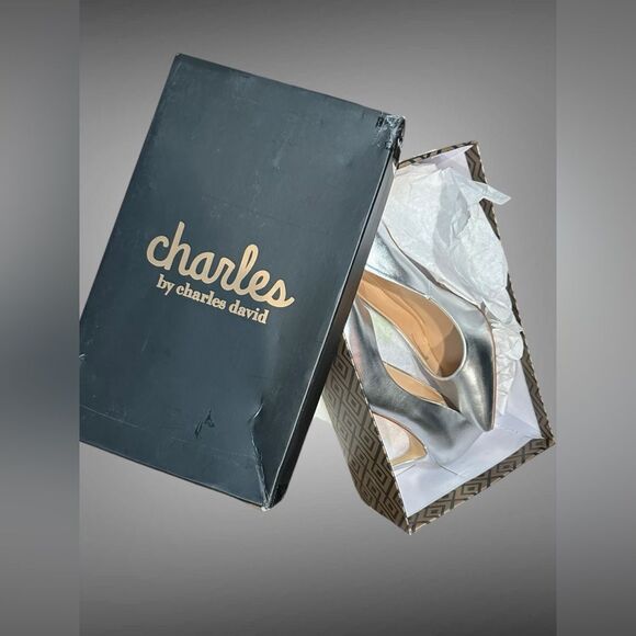Charles by Charles David Smooth Metallic Sliver Pumps Heels Size 8 - Picture 4 of 12